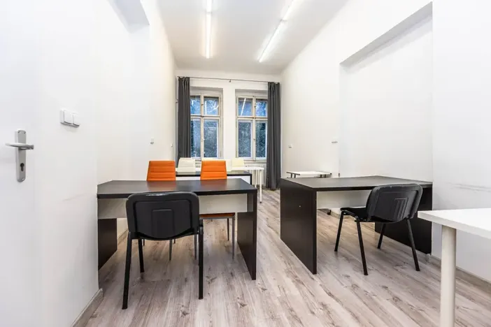 Pronájem obchodního prostoru, Praha - Žižkov, Husitská, 135 m2