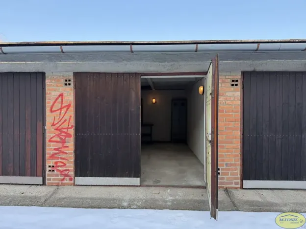 Prodej garáže, Zlín, Přílucká, 19 m2