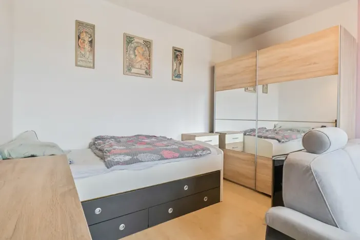 Pronájem bytu 1+1, Rokycany, Pod Ohradou, 35 m2