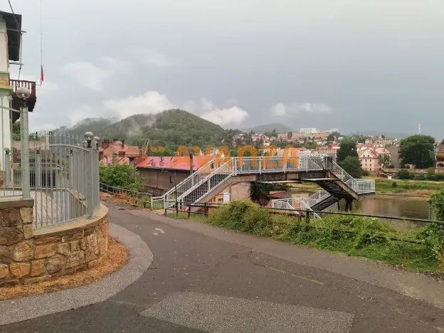 Prodej komerční nemovitosti, Děčín, 1000 m2