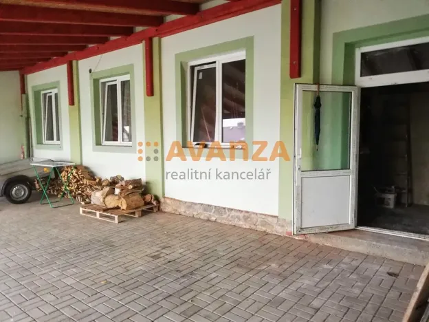 Prodej komerční nemovitosti, Děčín, 1000 m2