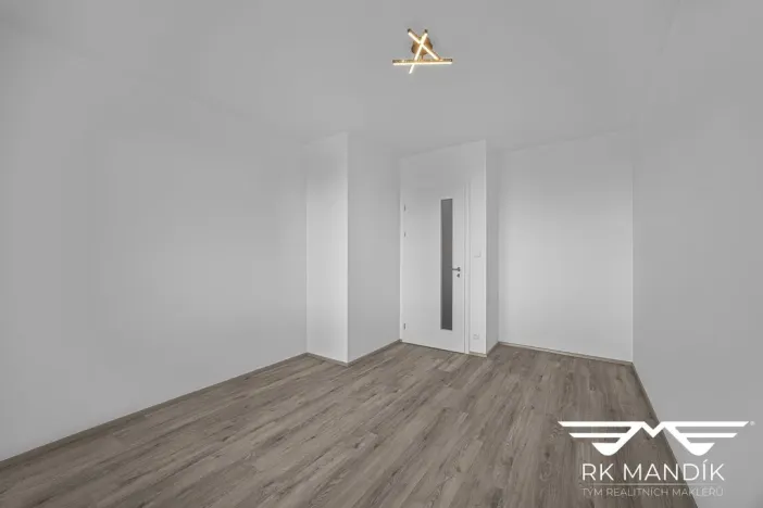 Pronájem bytu 2+kk, Praha, Stočesova, 51 m2