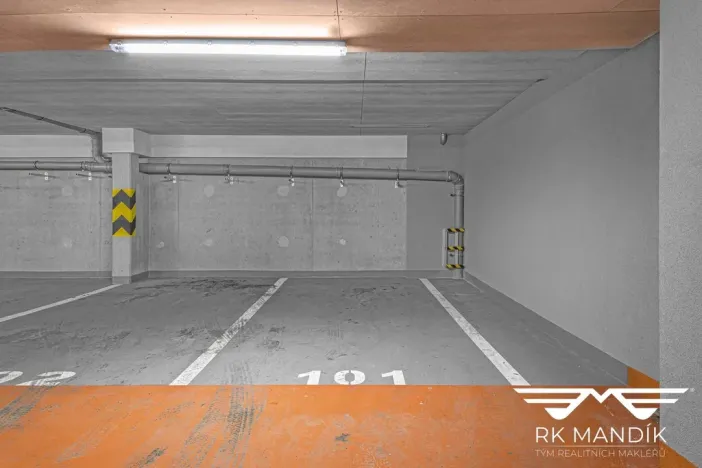 Pronájem bytu 2+kk, Praha, Stočesova, 51 m2