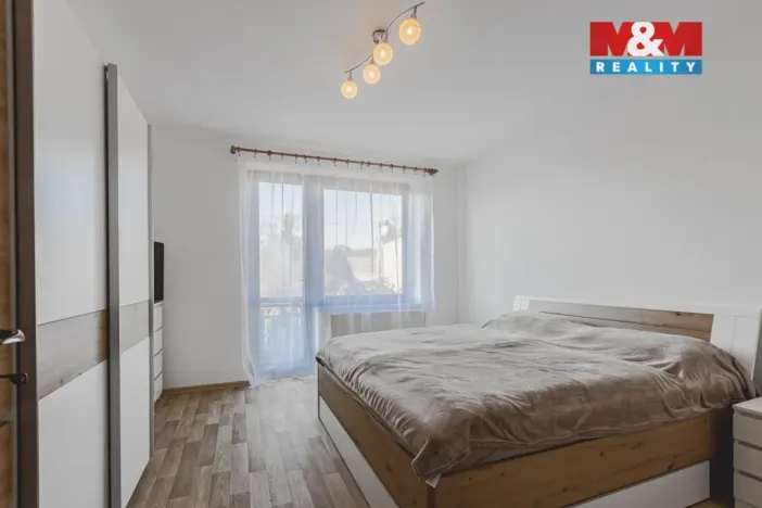 Prodej rodinného domu, Loza, 189 m2