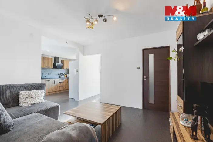 Prodej rodinného domu, Loza, 189 m2