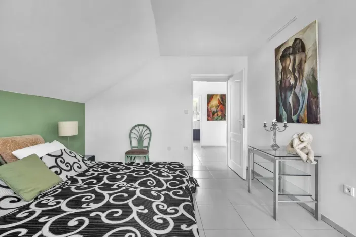 Prodej rodinného domu, Mladé Buky - Hertvíkovice, 179 m2