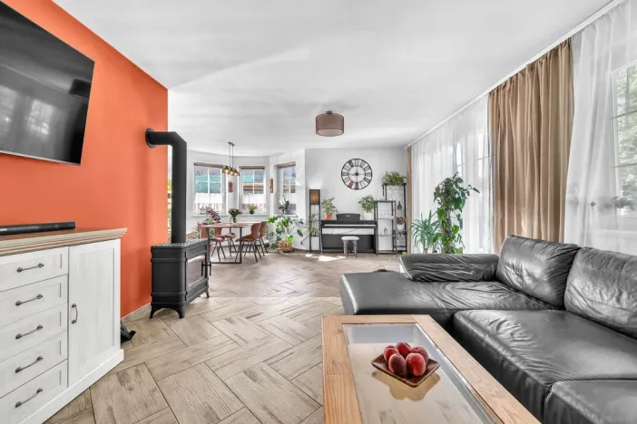 Prodej rodinného domu, Mladé Buky - Hertvíkovice, 144 m2