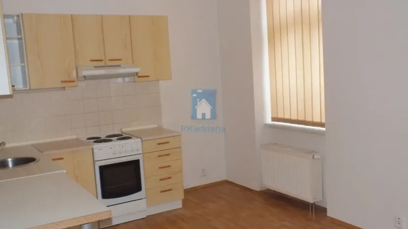 Pronájem bytu 1+1, Dobřany, Školní, 47 m2