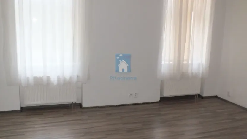 Pronájem bytu 1+1, Dobřany, Školní, 47 m2