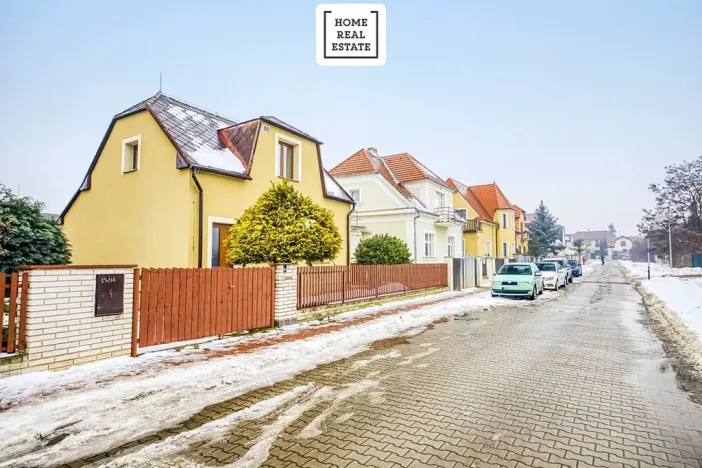 Pronájem apartmánu, Praha - Dolní Měcholupy, U svornosti, 117 m2