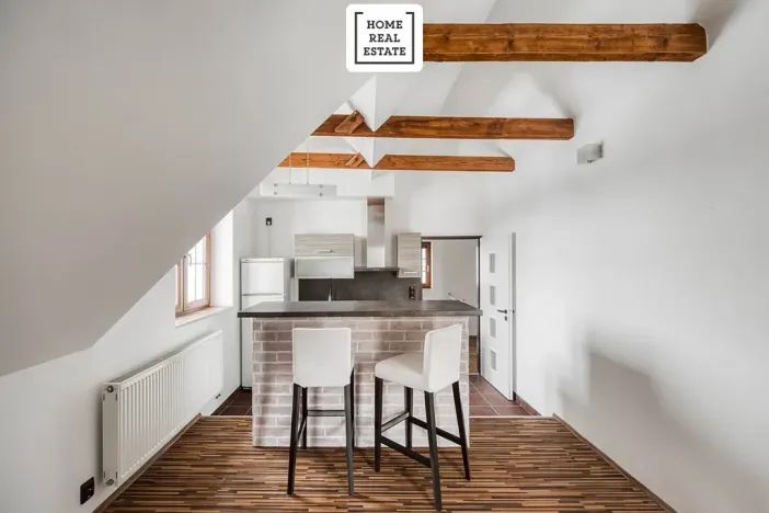 Pronájem apartmánu, Praha - Dolní Měcholupy, U svornosti, 117 m2