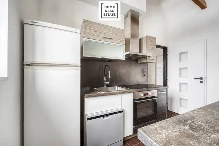 Pronájem apartmánu, Praha - Dolní Měcholupy, U svornosti, 117 m2