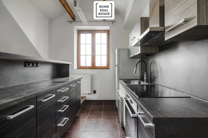 Pronájem apartmánu, Praha - Dolní Měcholupy, U svornosti, 117 m2