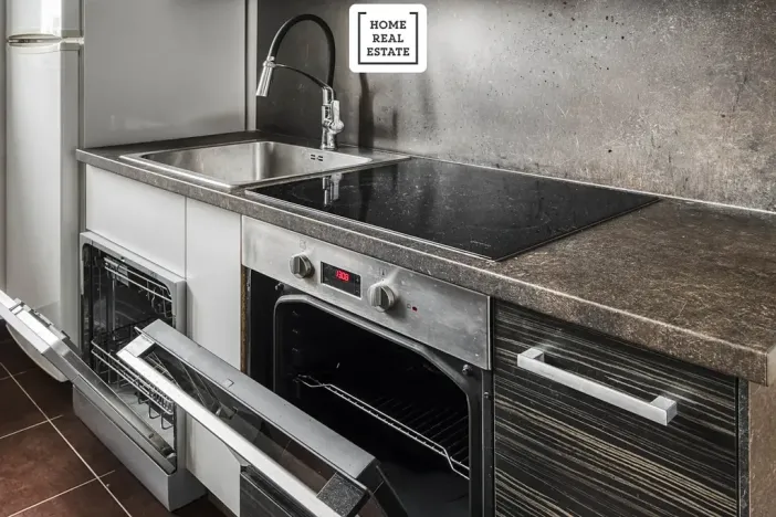 Pronájem apartmánu, Praha - Dolní Měcholupy, U svornosti, 117 m2