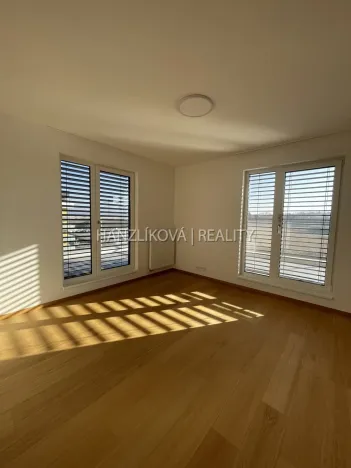 Pronájem bytu 4+kk, České Budějovice - České Budějovice 2, Branišovská, 103 m2