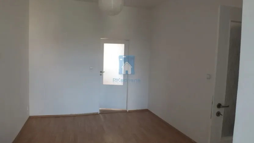 Pronájem bytu 2+1, Plzeň, Barrandova, 67 m2