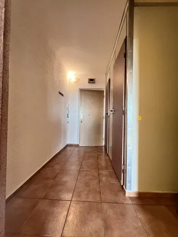 Pronájem bytu 1+kk, Ostrava - Moravská Ostrava, Varenská, 28 m2