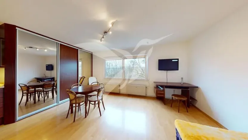 Pronájem bytu 1+kk, Praha - Košíře, Houdova, 32 m2