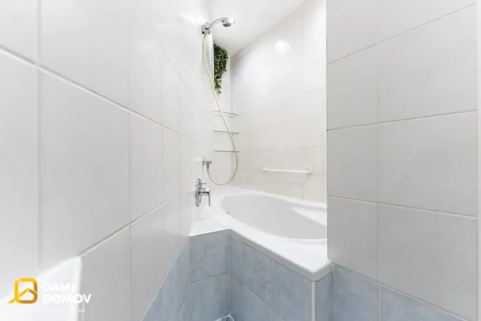 Pronájem bytu 2+1, Zlín - Malenovice, Tyršova, 52 m2