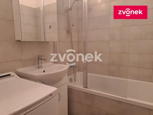 Pronájem bytu 3+1, Zlín, Severní Vršava, 72 m2
