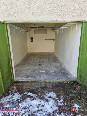Prodej garáže, Plzeň - Jižní Předměstí, Klatovská třída, 18 m2