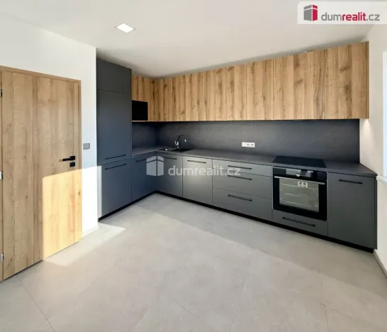 Pronájem rodinného domu, Huštěnovice, 136 m2