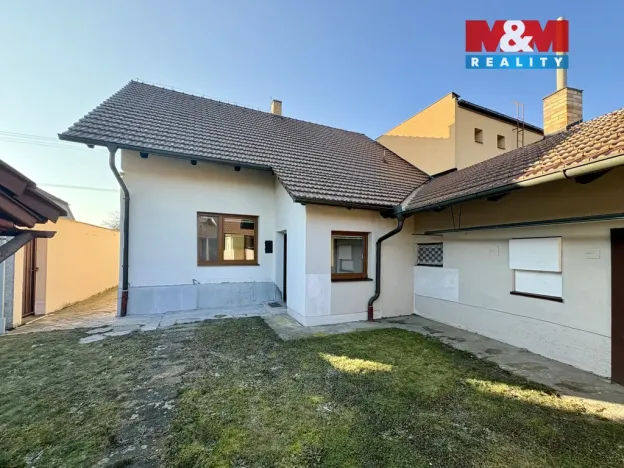 Pronájem rodinného domu, Pardubice - Svítkov, Hradčanská, 90 m2