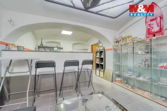 Prodej rodinného domu, Králův Dvůr, Plzeňská, 189 m2