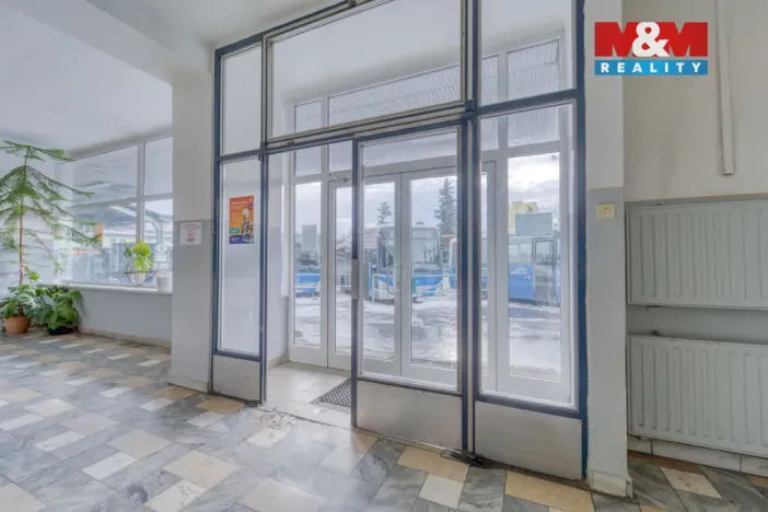 Pronájem obchodního prostoru, Klatovy - Klatovy III, Nádražní, 38 m2