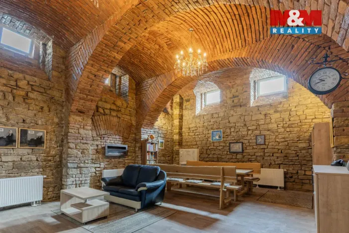 Prodej komerční nemovitosti, Kroměříž, Tovačovského, 106 m2