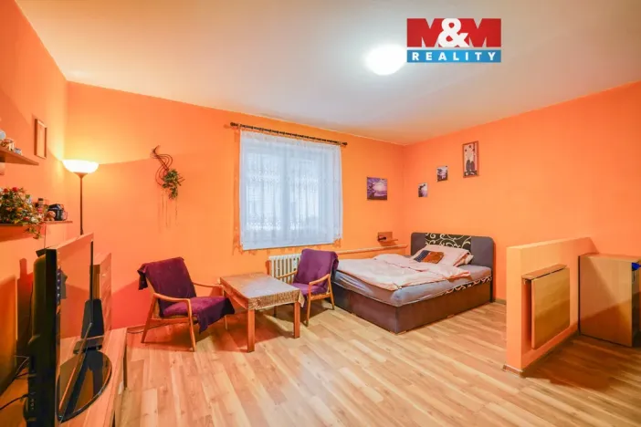 Pronájem bytu 1+kk, Přeštice, Slovenská, 29 m2