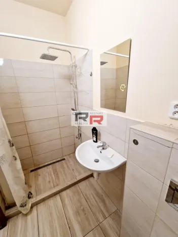 Pronájem pokoje, Olomouc, 8. května, 10 m2