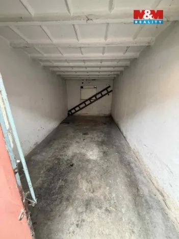 Pronájem garáže, Rožnov pod Radhoštěm, Boženy Němcové, 18 m2