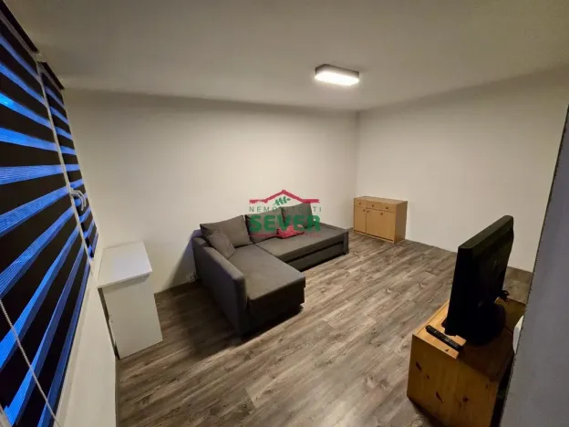 Prodej bytu 1+kk, Teplice - Trnovany, Hlávkova, 27 m2