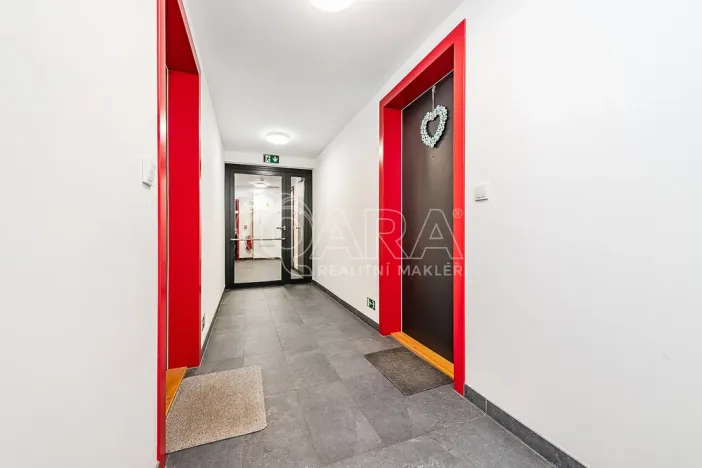 Prodej bytu 2+kk, Liberec - Liberec III-Jeřáb, U Nisy, 63 m2