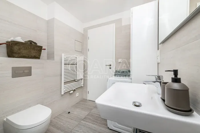 Prodej bytu 2+kk, Liberec - Liberec III-Jeřáb, U Nisy, 63 m2