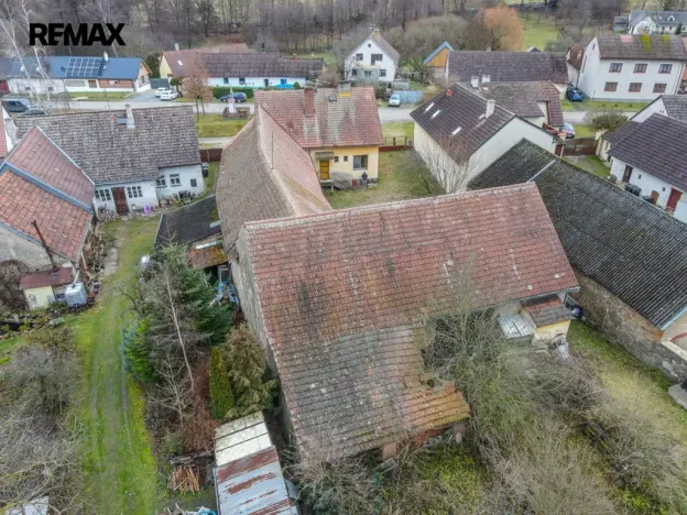 Prodej rodinného domu, Vrchotovy Janovice, 435 m2