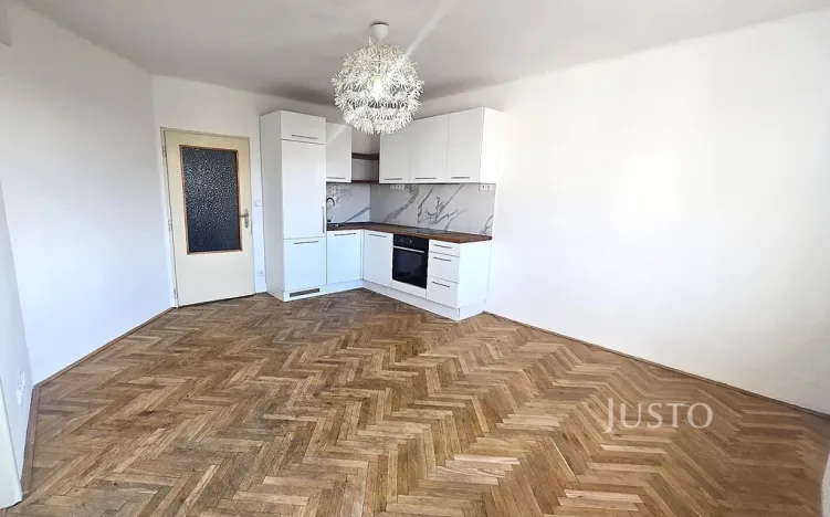 Pronájem bytu 2+kk, Písek, Mírové nám., 50 m2