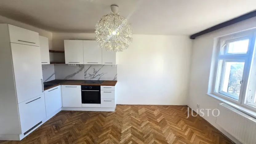 Pronájem bytu 2+kk, Písek, Mírové nám., 50 m2