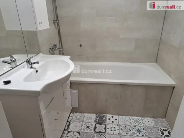 Pronájem bytu 3+1, Ústí nad Labem - Krásné Březno, Keplerova, 75 m2