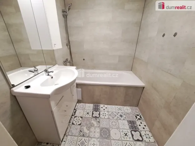 Pronájem bytu 3+1, Ústí nad Labem - Krásné Březno, Keplerova, 75 m2