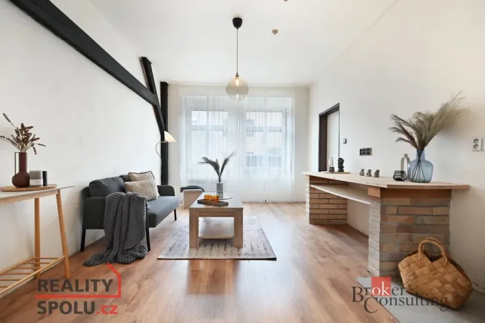 Prodej bytu 3+1, Beroun - Beroun-Zavadilka, Husova, 58 m2