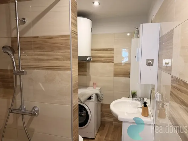 Prodej bytu 2+1, Chvalovice, 78 m2