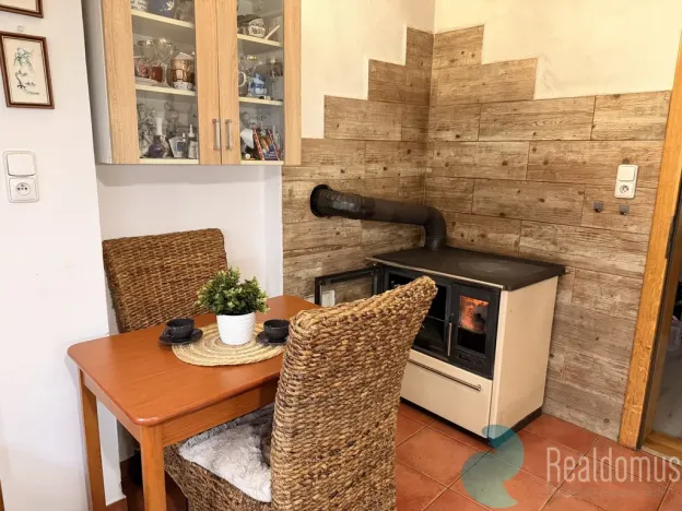 Prodej bytu 2+1, Chvalovice, 78 m2