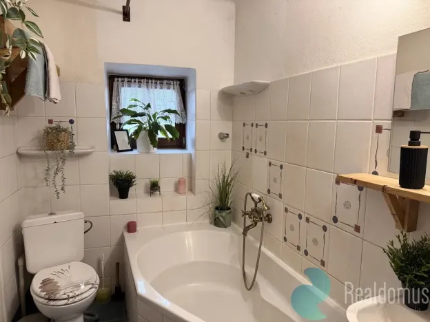 Prodej bytu 2+1, Chvalovice, 78 m2