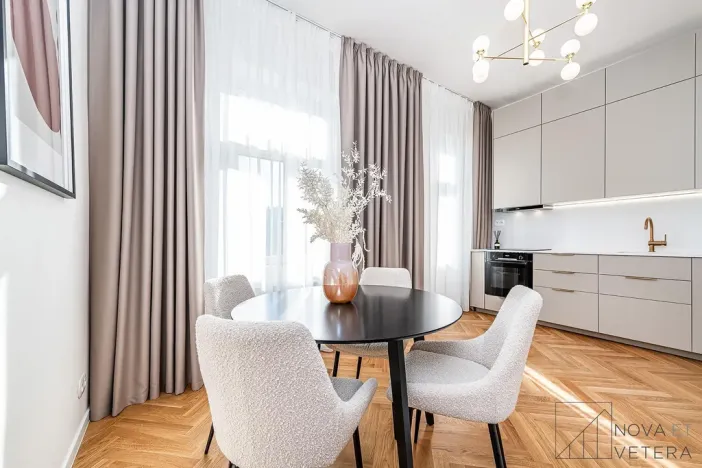 Pronájem bytu 2+kk, Praha - Vinohrady, Chodská, 64 m2