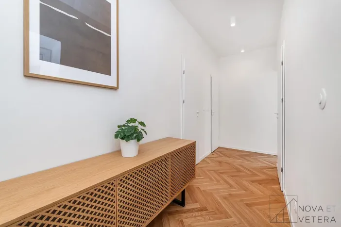 Pronájem bytu 2+kk, Praha - Vinohrady, Chodská, 64 m2