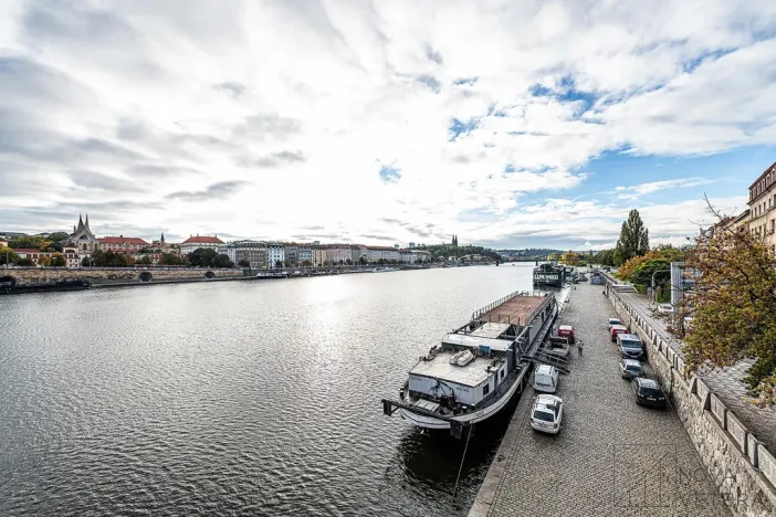 Prodej bytu 3+kk, Praha - Smíchov, Hořejší nábřeží, 85 m2