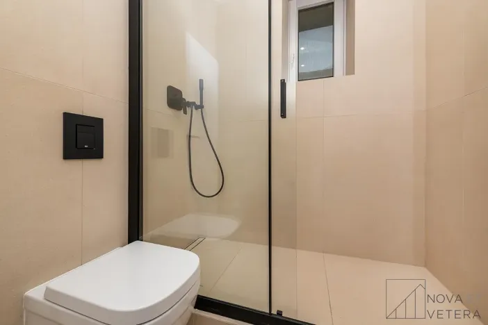 Prodej bytu 3+kk, Praha - Holešovice, Osadní, 82 m2