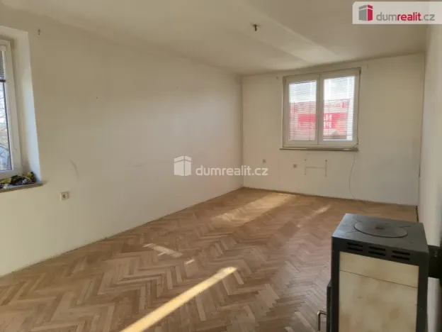 Prodej bytu 2+1, Kaplice, Omlenická, 52 m2